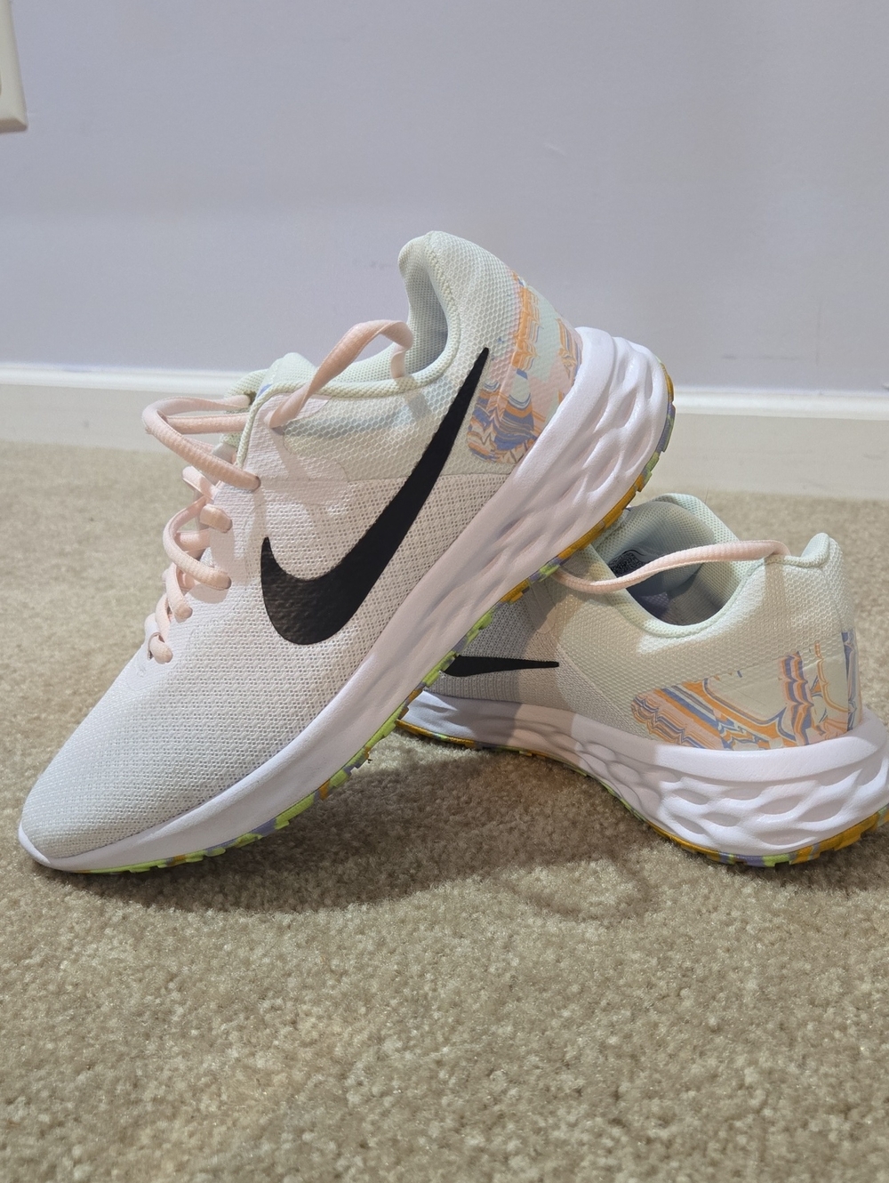 Nike Women's Size 7 Running Shoes